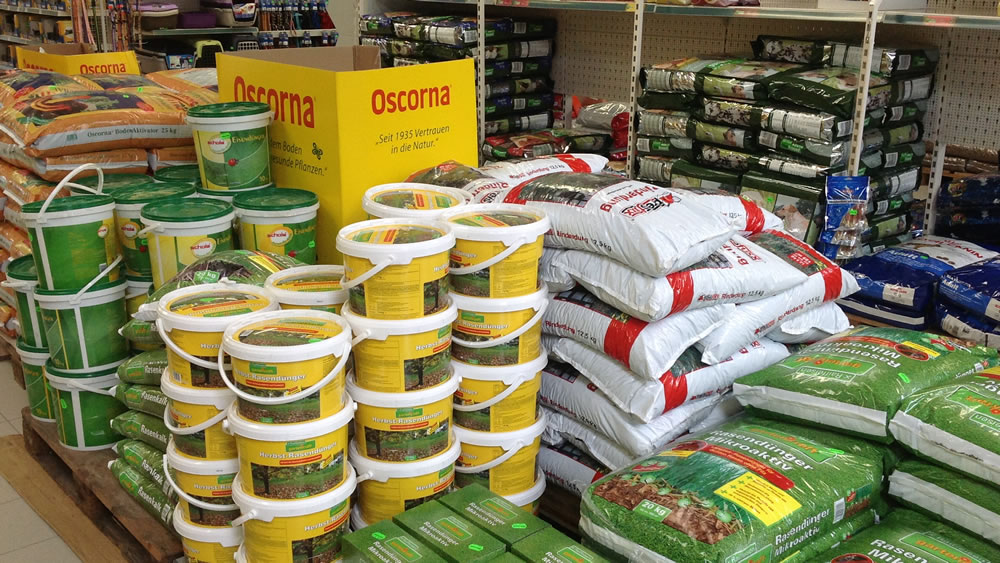 Dünger auf mineralischer und biologischer Basis Dünger auf mineralischer und biologischer Basis